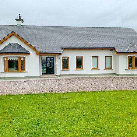 An Ghlaise Bheag Villa Listowel Exteriör bild